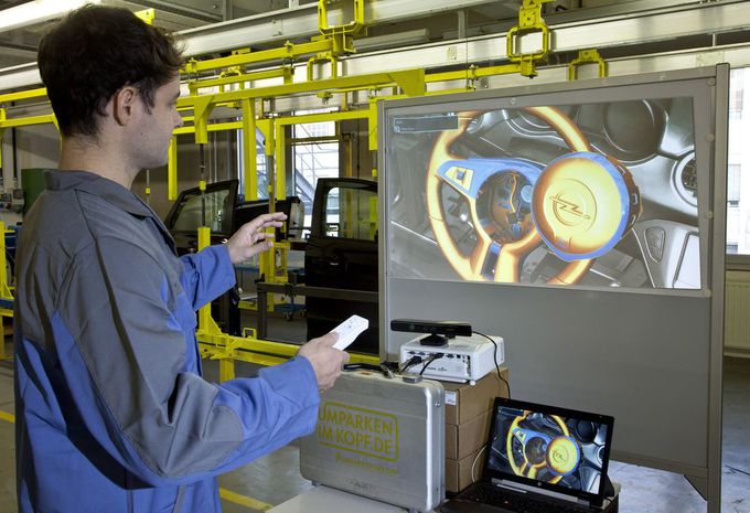 Opel leidt arbeiders op met Wii en Kinect #1