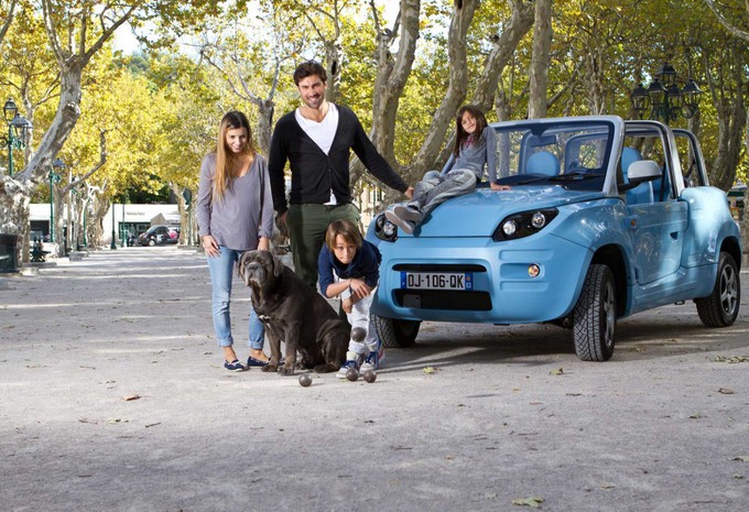 Bolloré Bluesummer, la Méhari électrique, distribuée en France par Citroën #1