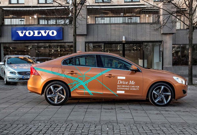 Volvo court après la voiture autonome avec Autoliv #1