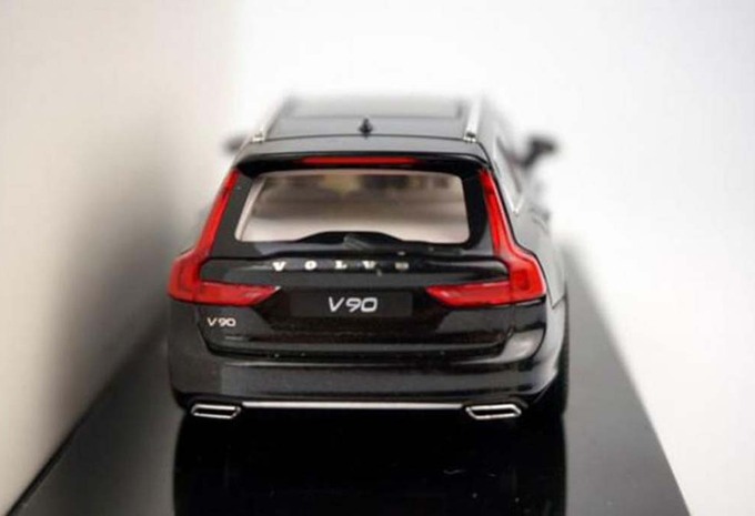 trompet Demon toetje Foto's Volvo: de toekomstige V90 lekt uit als miniatuur - AutoGids