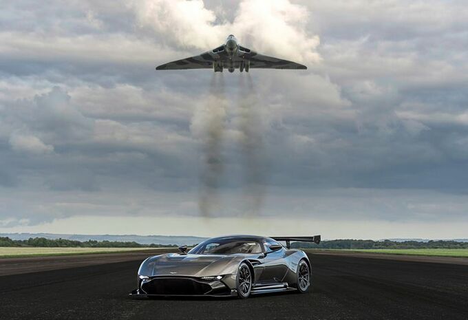 Aston Martin deponeert naam Aeroblade #1