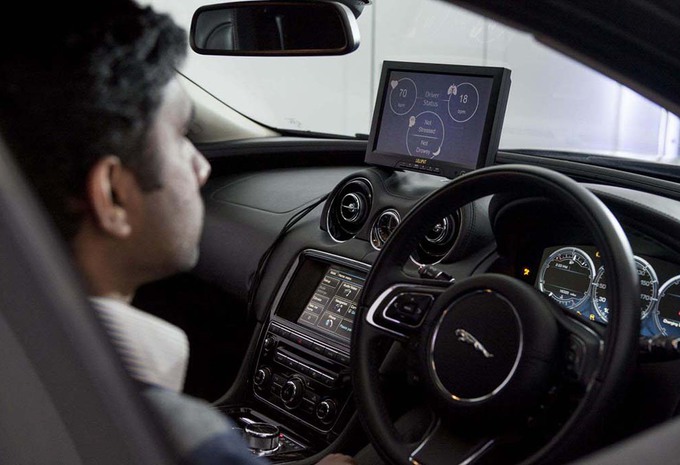 Jaguar Land Rover: zelfrijdende 'menselijke' auto's #1