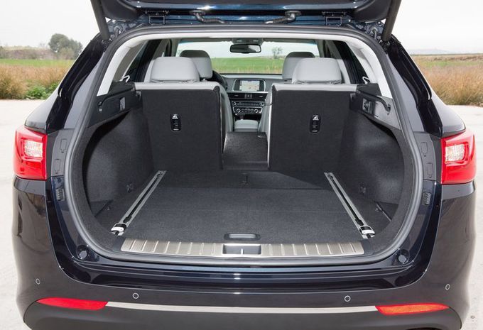 Kia Optima Sportswagon: primeur #6