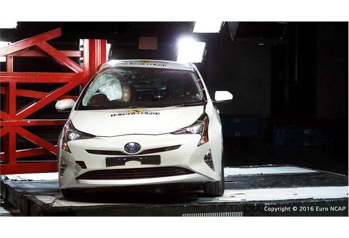 Toyota Prius krijgt vijf sterren van EuroNCAP #1