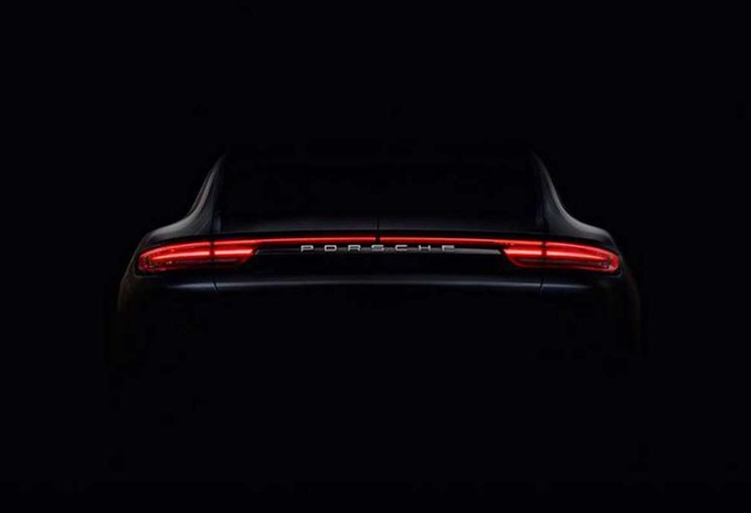Nieuwe Porsche Panamera: eerste teaser #1