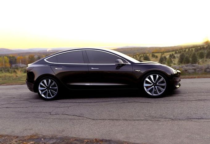 Tesla haalt meer dan een miljard dollar op #1