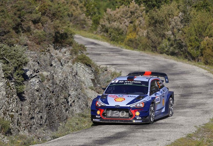 Hyundai: Neuville wint rally van Corsica #1