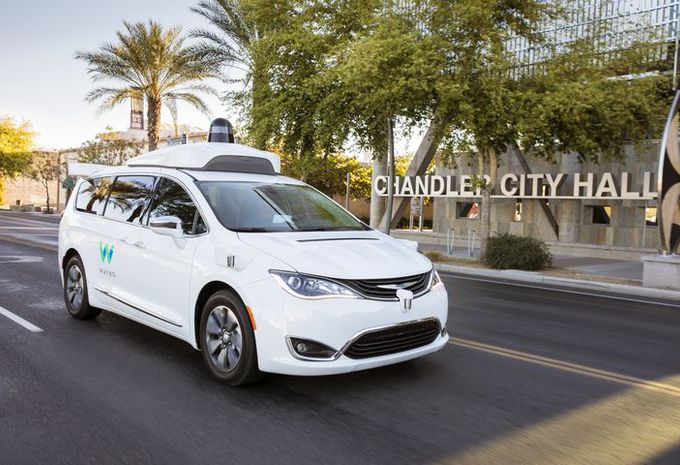 Google laat 600 zelfstandige auto’s los in Phoenix #1
