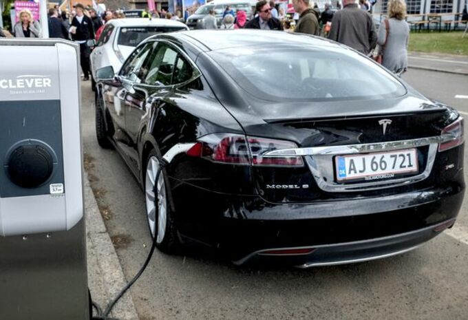 Denemarken: verkoop elektrische auto’s in vrije val #1