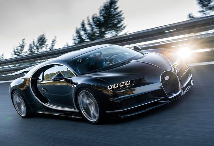 Bugatti Chiron : 500 km/h avec les bons pneus #1