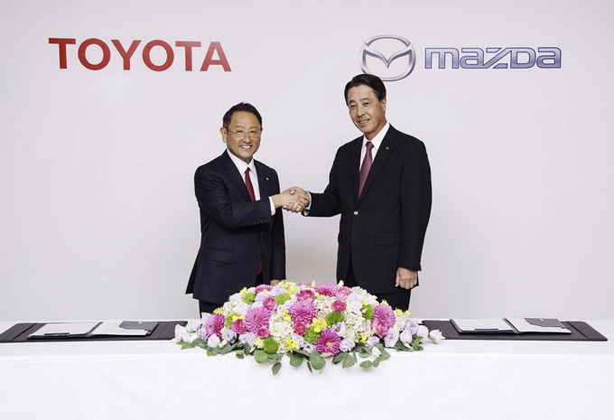 Toyota et Mazda : Une alliance pour la voiture électrique #1