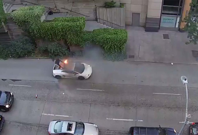 BIJZONDER: Lamborghini brandt uit in Seattle #1