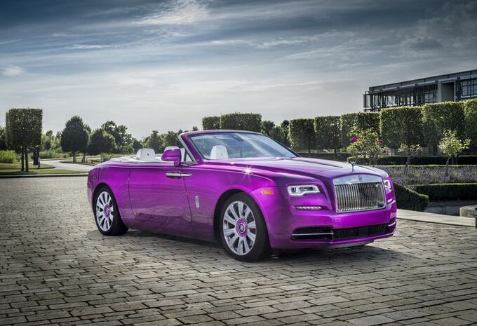 Rolls-Royce Dawn Fuxia: fuchsiaroze #1