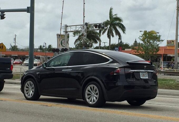 Tesla geeft tijdelijk meer rijbereik om Irma te ontvluchten #1