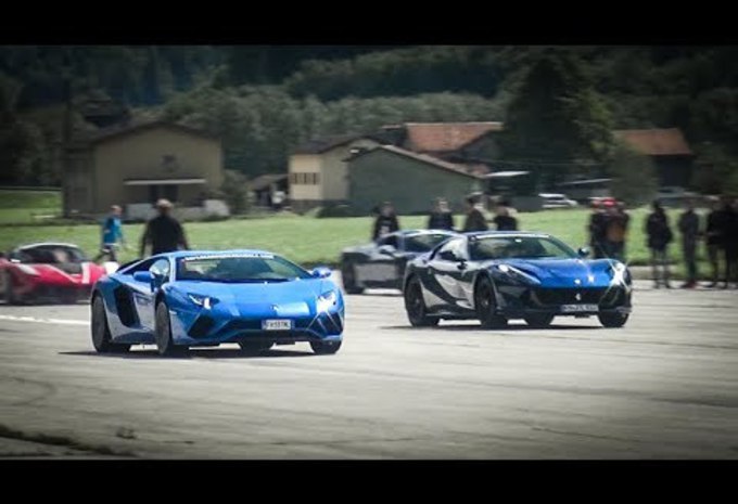 Course entre V12 italiens lors d’un rallye de GT et sportives #1