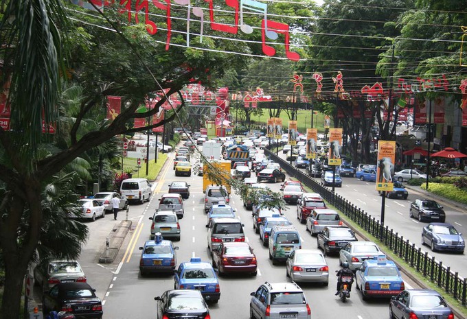 Singapore: belasting van 31.000 euro om in de stad te mogen rijden #1