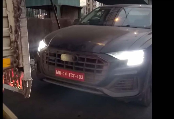 L’Audi Q8 sans camouflage en balade en Inde #1