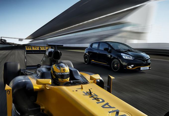 Renault Clio R.S. 18 : fan de F1 #1