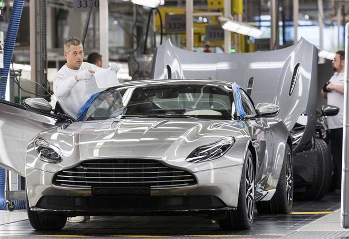 Aston Martin : noble blason cherche partenaire ? #1