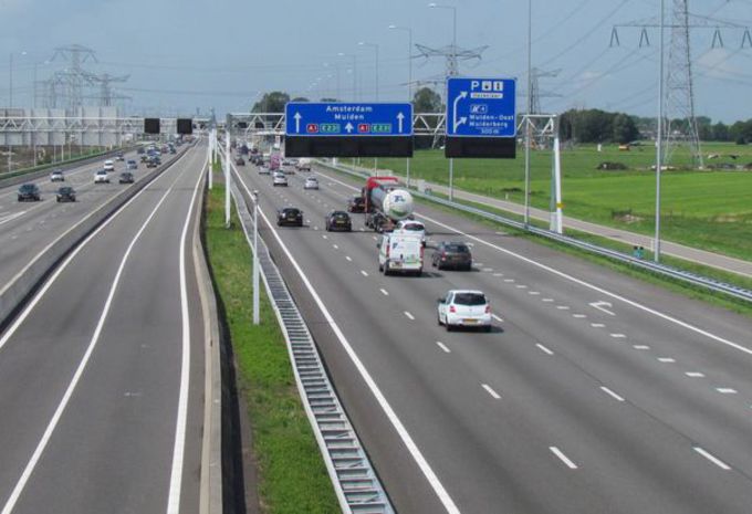 Nederland: meer verkeer en toch minder files #1