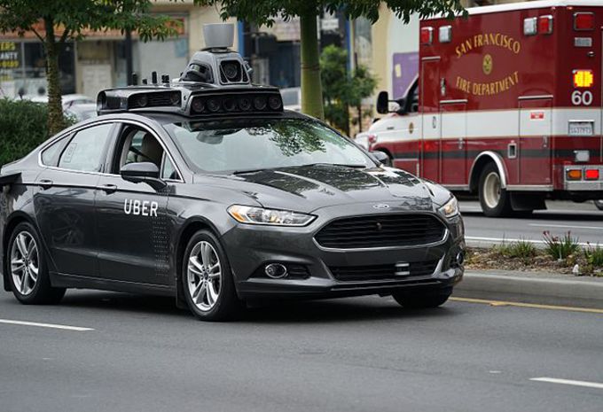 Uber hervat tests van zelfrijdende auto’s … met bestuurders #1