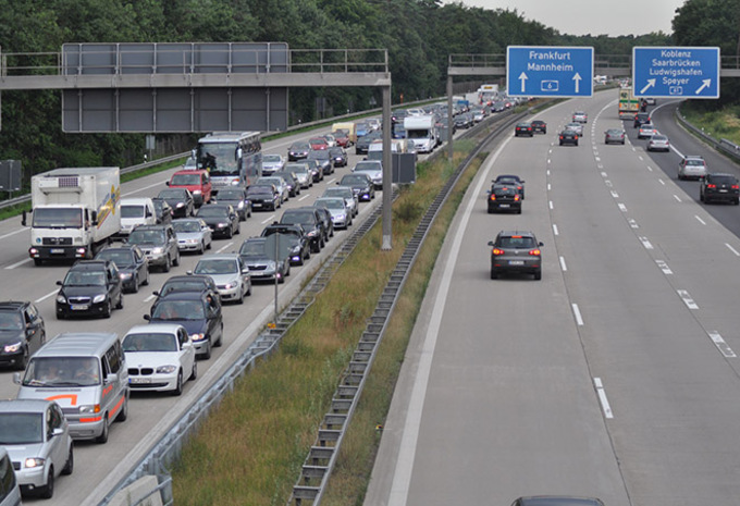 Duitse rechter verbant oude diesels… op een snelweg #1