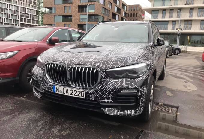 Gecamoufleerde BMW X5 in Brugge #1