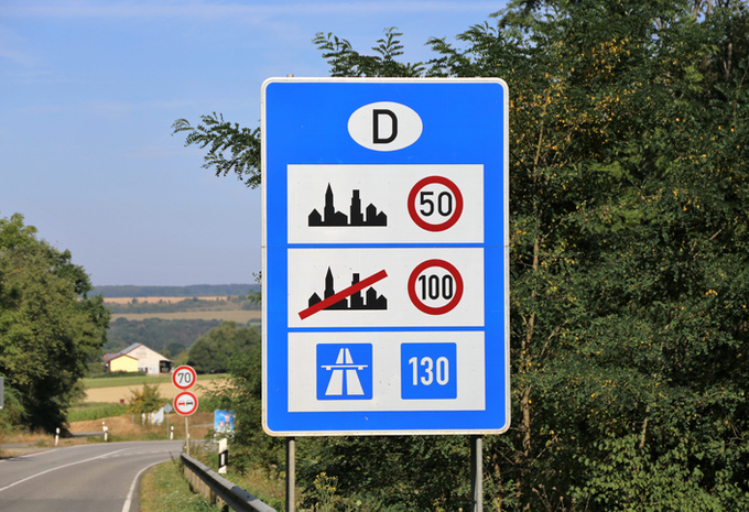 De Duitse Autobahn wordt niet begrensd #1