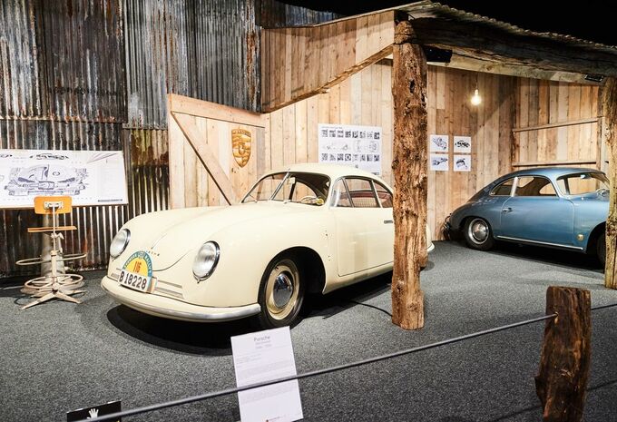 De 70ste verjaardag van de Porsche 356 komt uitgebreid aan bod in Autoworld #1
