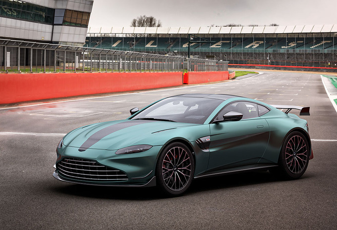 F1 Edition is nieuwe topversie van de Aston Martin Vantage #1