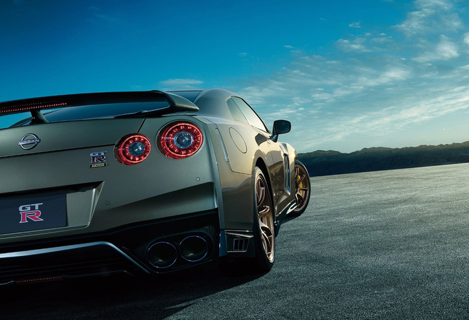 22 Nissan Gt R T Spec Midnight Purple Of Millennium Jade Autowereld