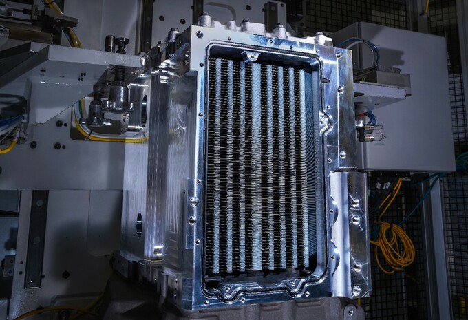 GM Hydrotec: stroomgenerator op waterstof #1