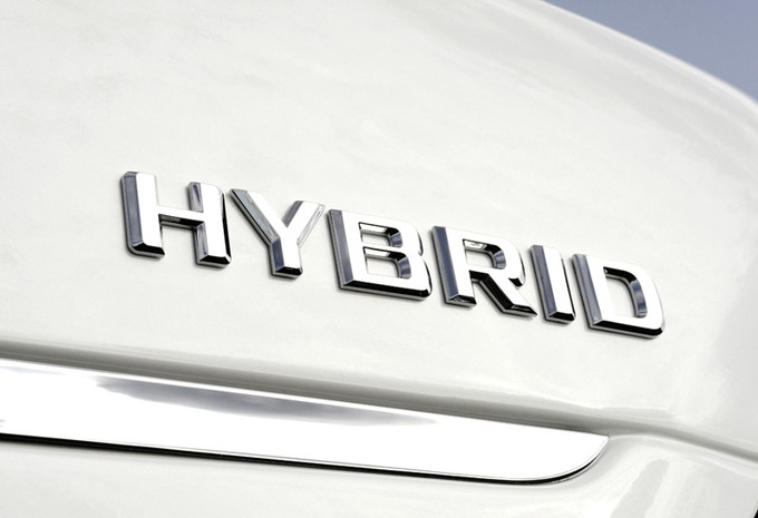 Mercedes S 400 BlueHybrid #2