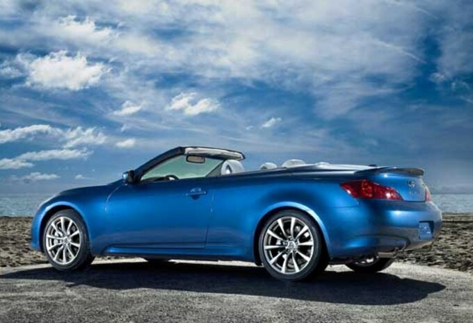 Infiniti G37 Cabriolet #3