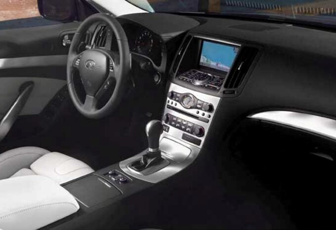 Infiniti G37 Cabriolet #6