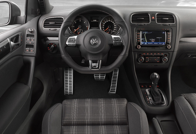 Volkswagen Golf GTD #5