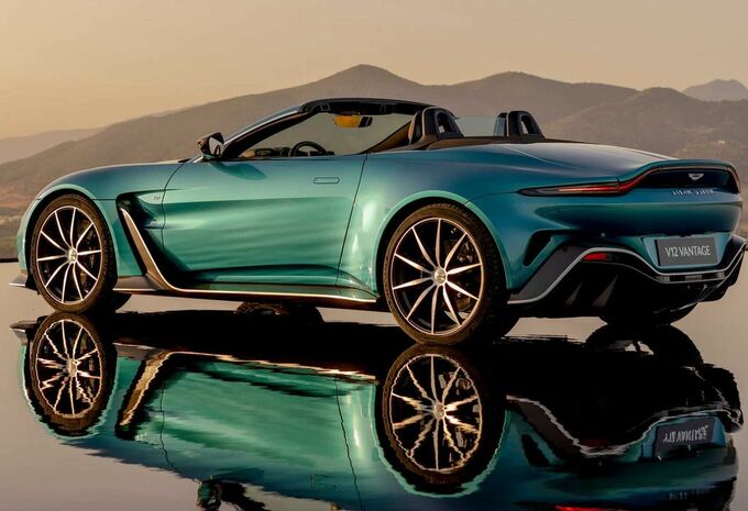 Laatste open doekje voor de Aston Martin V12 Vantage Roadster #3