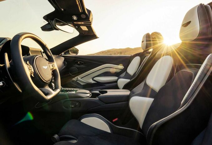 Laatste open doekje voor de Aston Martin V12 Vantage Roadster #4