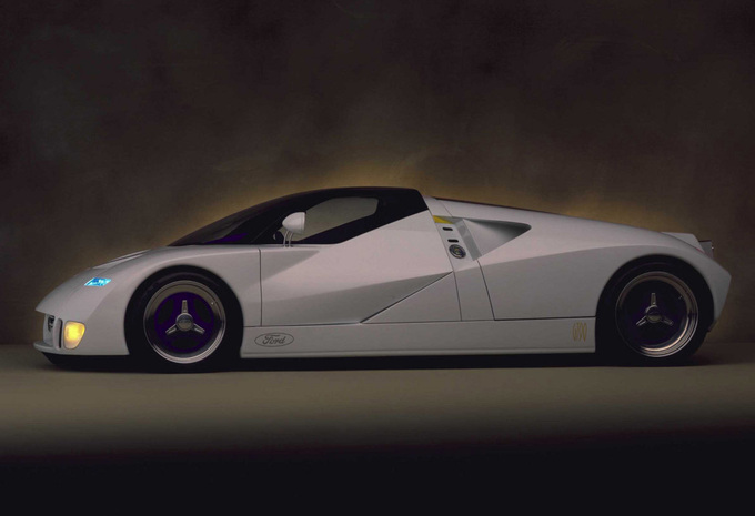 [Image: 1995-ford-gt90_concept-2.jpg]