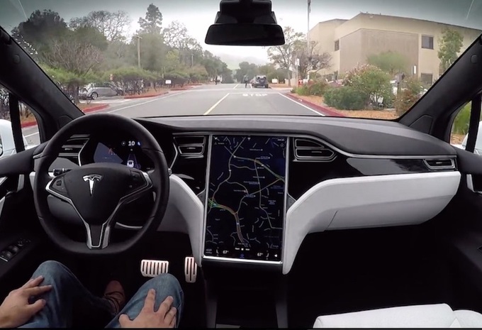 Tesla Full Self-Driving + Autopilot