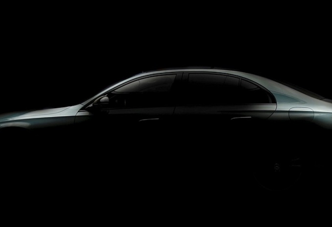 Update met teaser van het profiel - Dit is het interieur van de nieuwe Mercedes E-Klasse (2023) #1