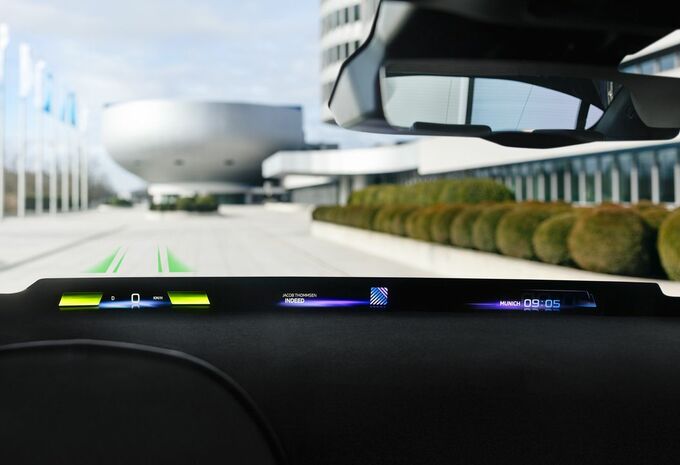 BMW Panoramic Vision : affichage tête haute pour 2025 #1
