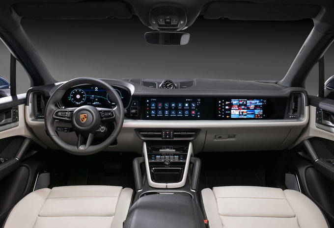 Le Porsche Cayenne se dote d'un écran pour les passagers