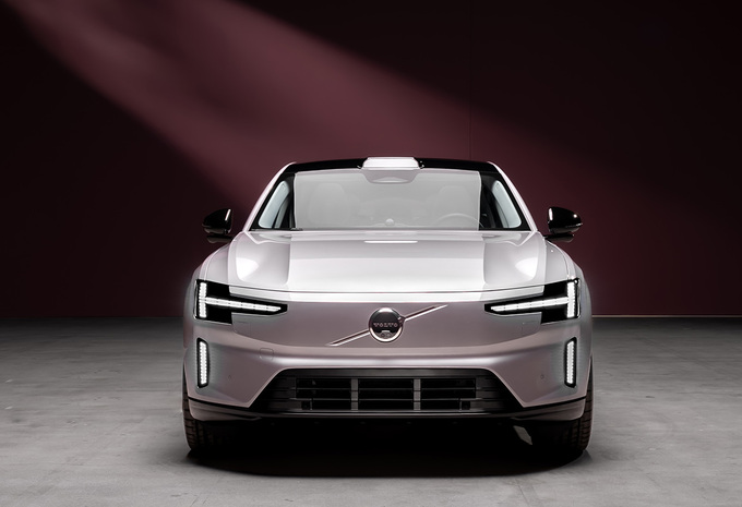 2025 Volvo ES90