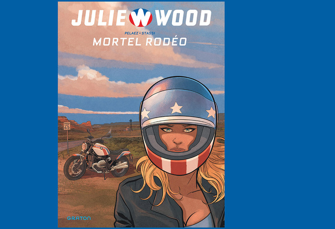 Julie Wood remet le casque! #1
