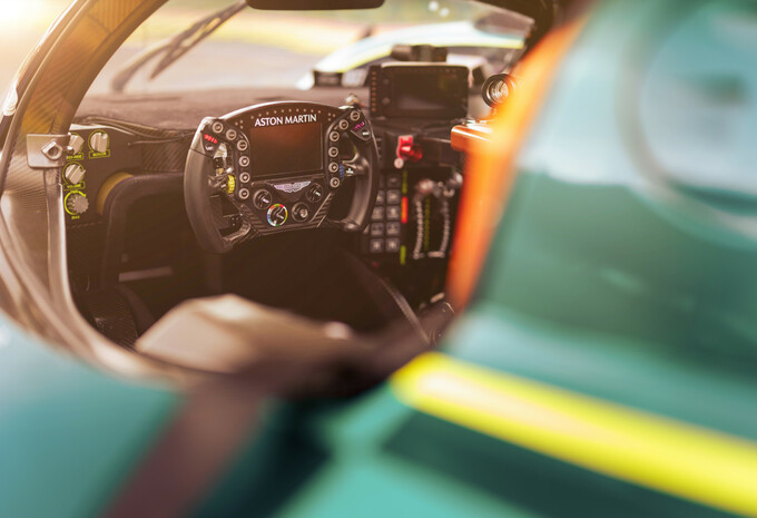 Officieel: Aston Martin Valkyrie LM (2025