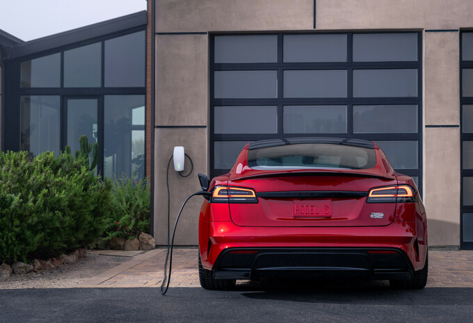 2025 Tesla Model S