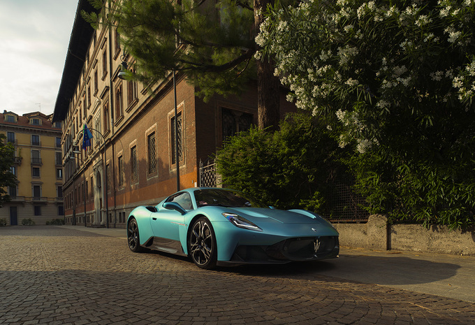 2025 Maserati MCPura 