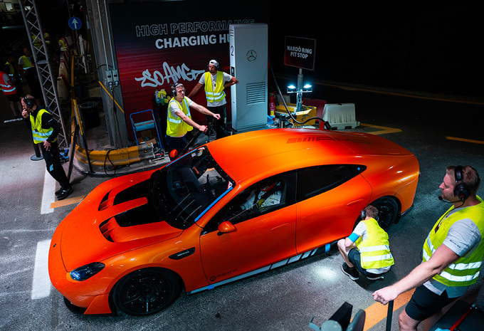 2025 Mercedes-AMG GT XX