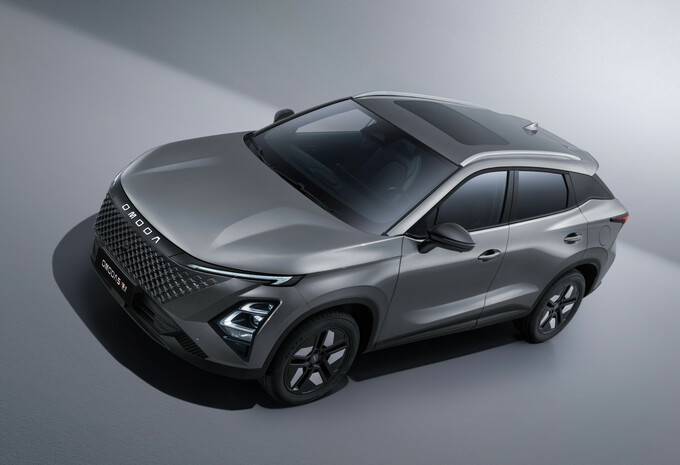 Officieel: Omoda 5 SHS-H (2025) - hybride met 1000 km rijbereik